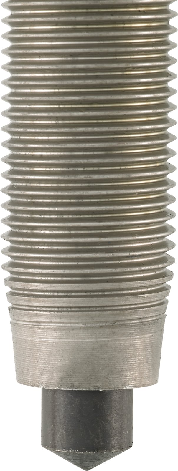 603300